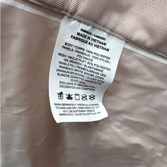 NWT Nike Storm-Fit ADV Run Division Running Jacket Women's Size L (DD6419-601) - Picture 11 of 12